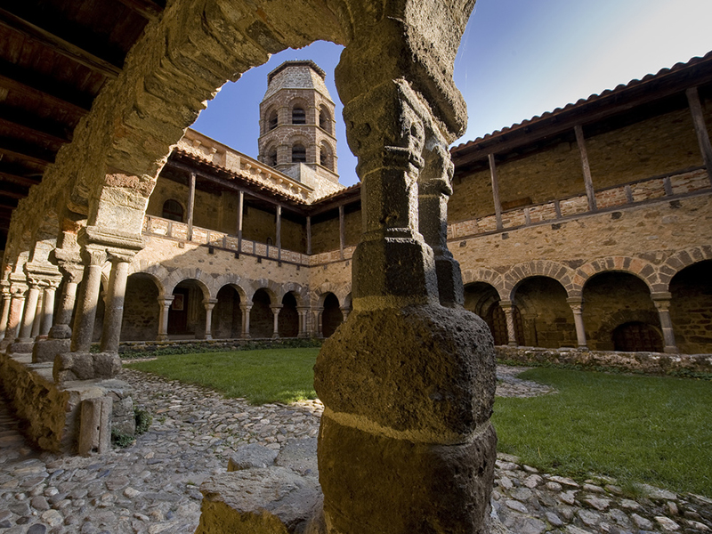 Top des monuments Auvergne Vacances