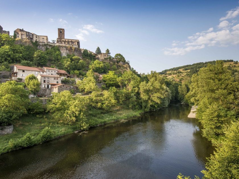 chilhac vue depuis l_allier