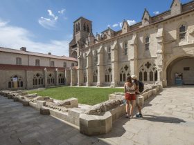 EVE_Parcours muséographique de l’abbaye de La Chaise-Dieu_Cloître