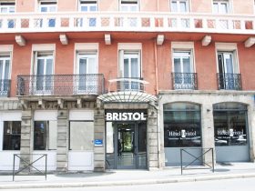 FACADE DE L’HOTEL HISTORIQUE