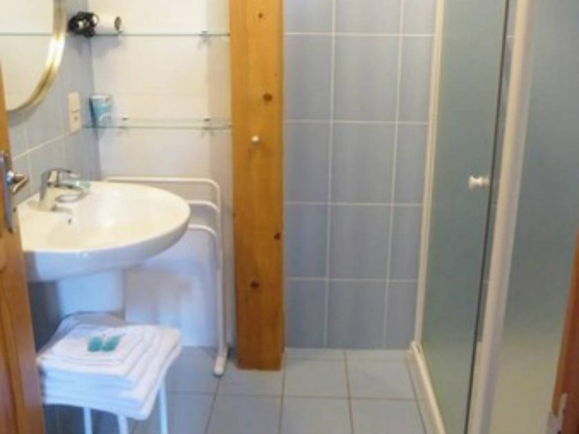 HEB_chambre d’hôtes La Dordorette_salle de bain