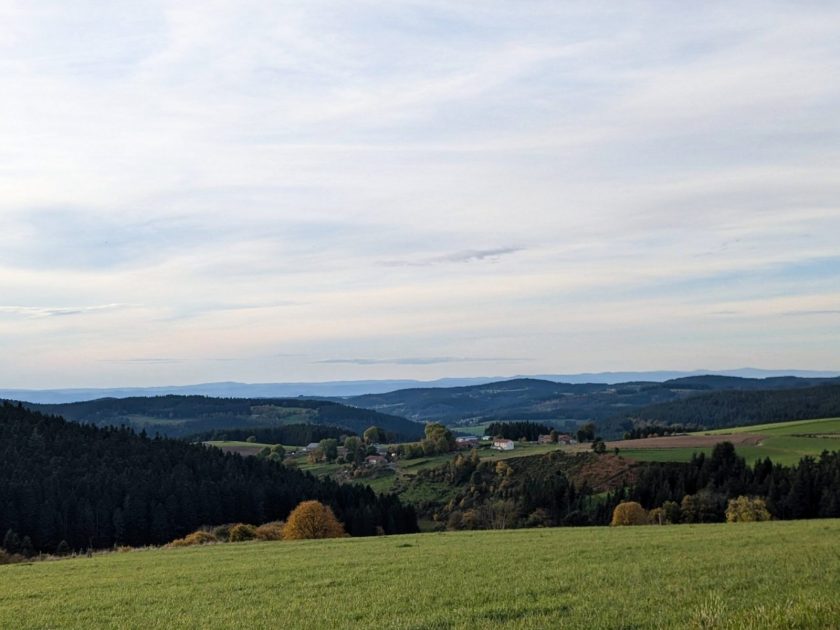 Gîte en Ladreysie_Saint-Julien-Molhesabate