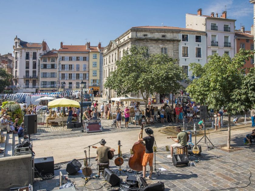 Groupes : Journée au Puy-en-Velay, la ville et ses traditions, à la découverte du Puy-en-Velay_Le Puy-en-Velay