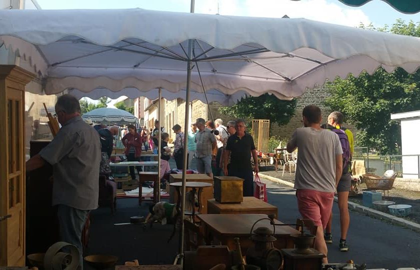 EVE_Brocante et vide grenier_Collector 63_ foule